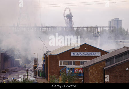 Feuer in Canning Town Stockfoto