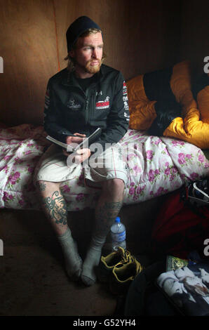 Wandern mit The Wounded Mount Everest-expedition Stockfoto