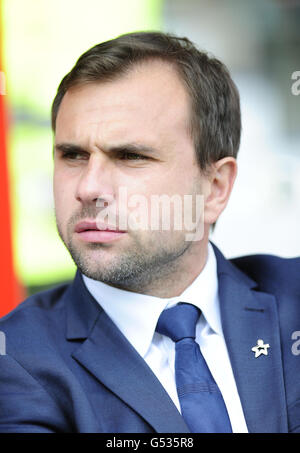 Fußball - npower Football League Two - Swindon Town / Plymouth Argyle - County Ground. Plymouth Argyle-Manager Carl Fletcher während des Spiels npower Football League Two auf dem County Ground, Swindon. Stockfoto