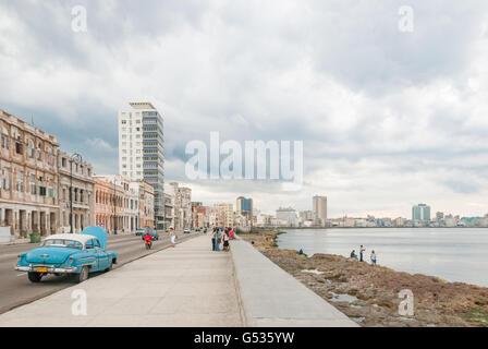 Kuba, Havanna, am Malecon in Havanna Strandpromenade Stockfoto