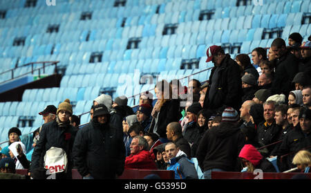 Fußball - Barclays Premier League - Aston Villa V Stoke City - Park der Villa Stockfoto