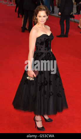 Ruth Wilson kommt bei den Olivier Awards 2012 im Royal Opera House in Covent Garden im Zentrum von London an. Stockfoto