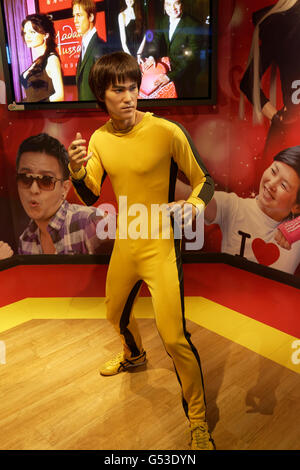 Bruce Lee Figur vor Madame Tussauds Wax Museum, The Peak Tower, Victoria Peak, Hong Kong Island, Hongkong, China Stockfoto