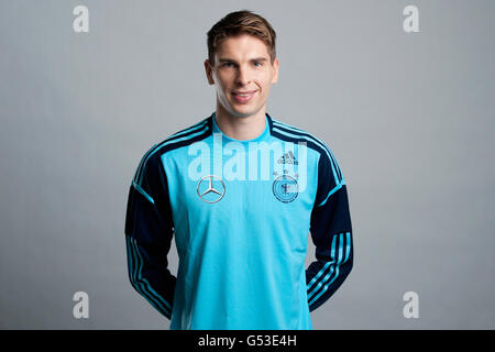 Torwart Ron-Robert Zieler, an das offizielle Porträt-Foto-Session von der deutschen Herren-Fußball-Nationalmannschaft am 14.11.2011 Stockfoto