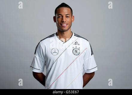 Dennis Aogo, an das offizielle Porträt-Foto-Session von der deutschen Herren-Fußball-Nationalmannschaft, am 14.11.2011, Hamburg Stockfoto