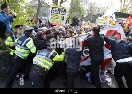 Demonstranten Streikposten Arbeitskonferenz Stockfoto