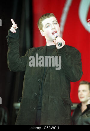 Mark Feehily von der Boyband Westlife auf der Bühne der BRMB Party im Park im Alexander Stadium, Birmingham. Stockfoto