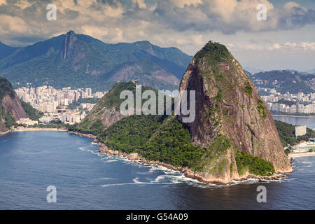 Zuckerhut in Rio und Guanabara-Bucht Stockfoto