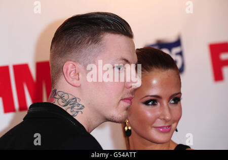 Professor Green und Millie Mackintosh treffen bei der FHM 100 Sexiest Women in the World 2012 Startparty in der Proud Bank in London ein. Stockfoto