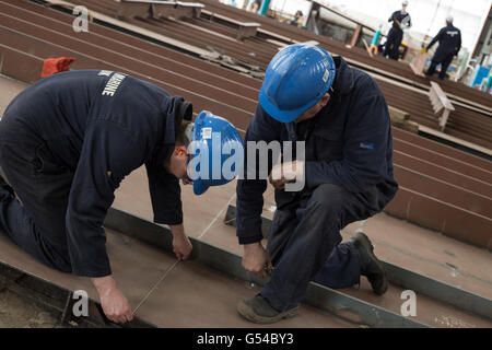 Schiffbau-Szenen innen Ferguson Marine-Werft, in Port Glasgow, Schottland Stockfoto