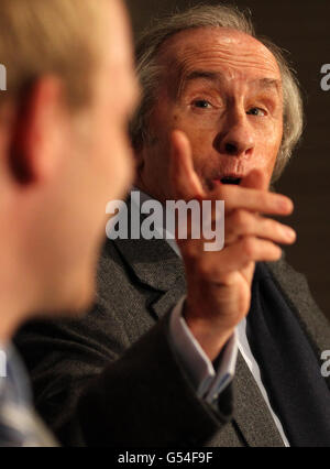 Sir Jackie Stewart Förderung der Legasthenie-Schottland Stockfoto