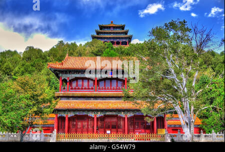 Nordtor und Wanchun Pavillon in Jingshan Park - Beijing Stockfoto