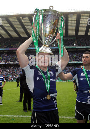 Rugby Union - Heineken Cup - Finale - Leinster Rugby gegen Ulster Rugby - Twickenham. Leinster's Brian O'Driscoll feiert nach dem Sieg über Ulster beim Heinken Cup Finale in Twickenham, London. Stockfoto