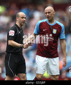 Fußball - Barclays Premier League - Aston Villa V Sunderland - Villa Park Stockfoto