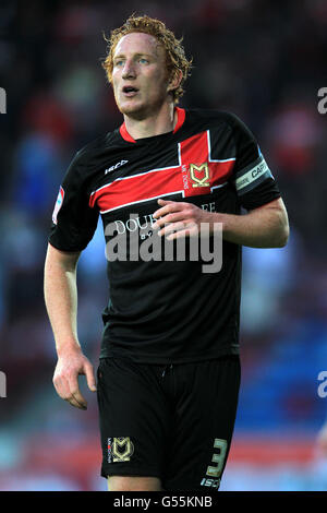 Fußball - npower Football League One - Play Off Semi Final - Second Leg - Huddersfield Town / Milton Keynes Dons - Galpharm St. Dean Lewington, Milton Keynes Dons Stockfoto