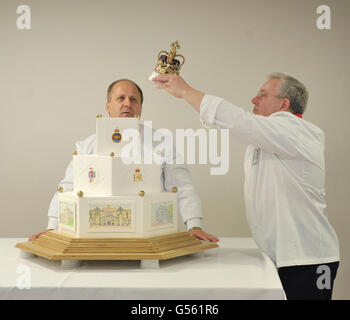 Diamant-Jubiläum-Kuchen Stockfoto