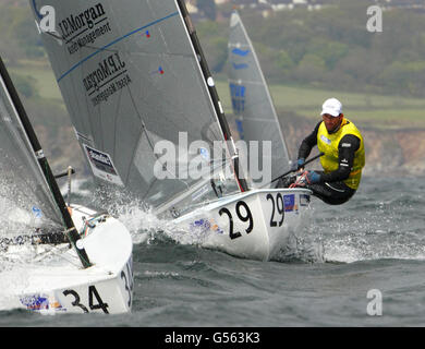 Segeln - Finn Gold Cup - Tag vier - Falmouth Stockfoto