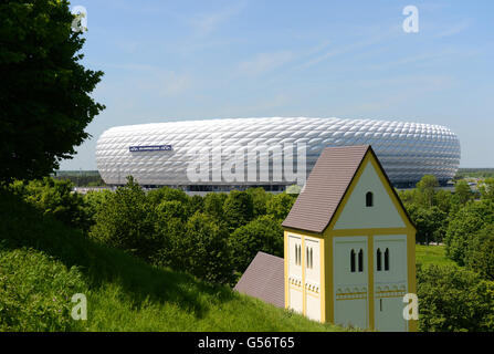 Fußball - UEFA Champions League - Finale - Bayern München / Chelsea - Allianz Arena. Ein Überblick über die Allianz Arena und die Umgebung vor dem UEFA Champions League-Finale in München. Stockfoto