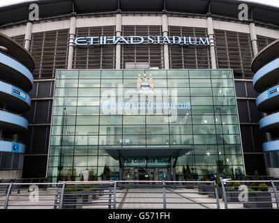 Etihad Stadium The Colin Bell Stand Eingang Stockfoto