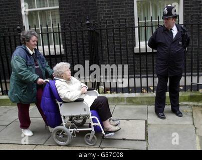 Deaktivierte Protest Downing street Stockfoto