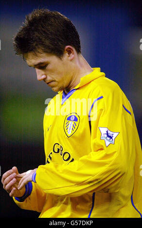 Harry Kewell von Leeds United tritt nach einer Verletzung zum ersten Mal in der Premiership dieser Saison auf. Kewell kam als Ersatz während des Fußballspiels der FA Premiership gegen Leicester City in der Filbert Street, Leicester. Stockfoto