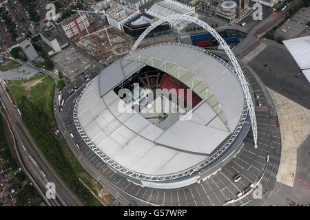 Eine Luftaufnahme des Wembley Stadions, London, vor dem Capital FM Summertime Ball, der heute am Veranstaltungsort stattfindet. DRÜCKEN Sie VERBANDSFOTO. Bilddatum: Samstag, 9. Juni 2012. Bildnachweis sollte lauten: Steve Parsons/PA Wire Stockfoto