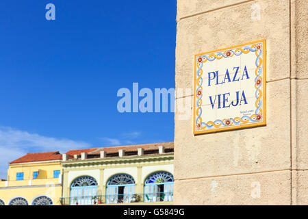 Alten Platz Plaza Vieja, Alt-Havanna, Kuba Stockfoto