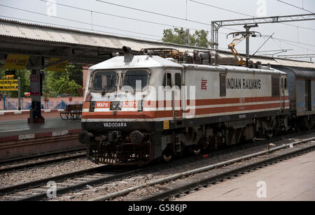 Das Bild des indischen Zug war Atken in Sawai Madhopur in Rajasthan Indien Stockfoto