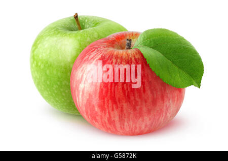 Zwei isolierte Apfel Früchte. Rote und grüne Äpfel isoliert auf weißem Hintergrund mit Beschneidungspfad Stockfoto