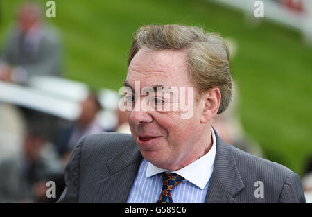 Pferderennen Sie - Investec Derby Festival - Tag eins - Investec Damentag - Epsom Racecourse Stockfoto