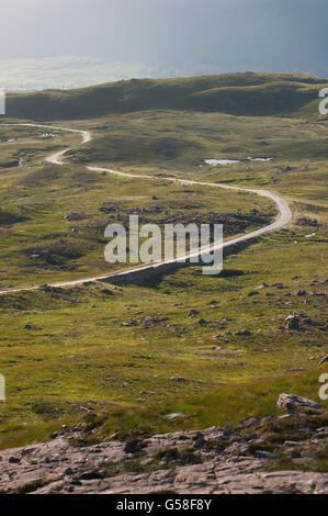 Die Passhöhe zu Applecross, genannt die Bealach Na Bà in Ross-Shire, Schottland. Diese Straße ist Teil der nördlichen Küste 500 Route. Stockfoto