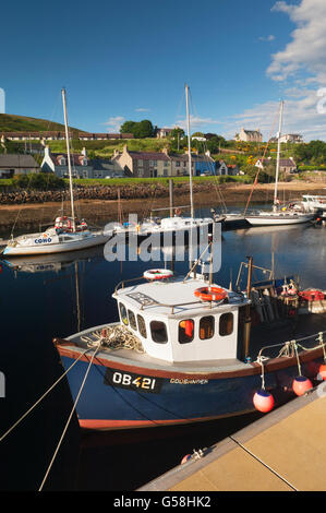 Helmsdale Hafen an der Ostküste von Sutherland, Schottland - North Coast 500 Routen führt durch Helmsdale. Stockfoto