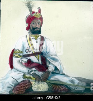 Ein indischer Fürst, ein Maharadscha. Indien, Asien, Indianer, Illustration, souverän, maharajah, maharaja, Mann, nobel, Geschichte, historisch, 20. Jahrhundert, 1910er, Archiv, Carl Simon, handkoloriertes Glasschiebeglas Stockfoto