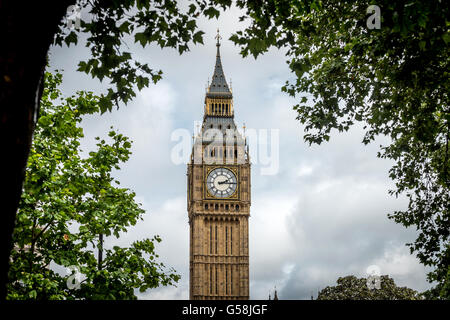 Die Elizabeth-Turm, allgemein bekannt als Big Ben, an der Palace of Westminster, Heimat des britischen Parlament und Regierung Büros Stockfoto