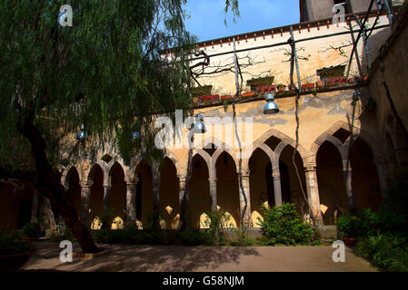 Das Kloster von San Francesco in Sorrent Italien. Dies ist ein Ort für die Sorrento Festival der klassischen Musik während des Sommers Stockfoto