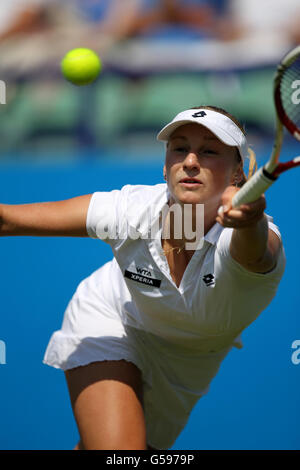 Am zweiten Tag des AEGON International im Devonshire Park, Eastbourne, hat die russische Jekaterina Makarova gegen die tschechische Petra Kvitova gehandelt. Stockfoto