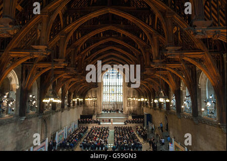 Aung San Suu Kyi hält eine Ansprache an beide Houses of Parliament, in Westminster Hall, an den Houses of Parliament, im Zentrum von London. Stockfoto