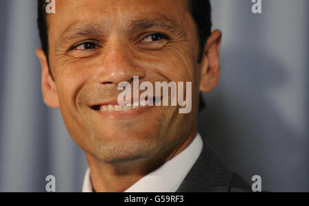 Cricket - Friends Life T20 - South Group - Surrey Lions / Kent Spitfires - Kia Oval. Mark Ramprakash kündigt seinen Rücktritt vom erstklassigen Cricket an. Stockfoto