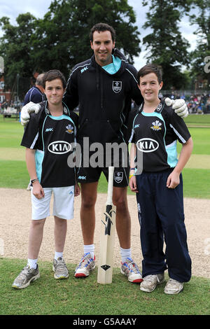 The Cricket - Clydesdale Bank 40 - Gruppe B - Surrey Löwen V Nottinghamshire Outlaws - Sportplatz Stockfoto