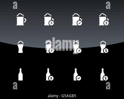 Flasche und Glas Bier Symbole auf schwarzem Hintergrund. Stock Vektor