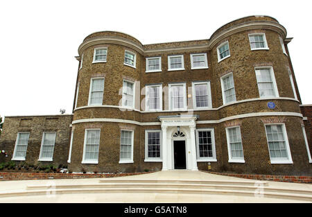 Eine allgemeine Ansicht der renovierten William Morris Gallery in Walthamstow, East London. Stockfoto