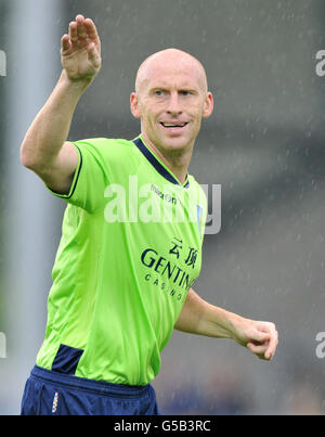 James Collins von Aston Villa bei einem Freundschaftsspiel gegen Burton Albion im Pirelli Stadium, Burton Upon Trent. Samstag, 14 2012. Juli. PA Foto von Martin Rickett/PA Stockfoto