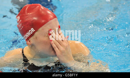 Die britische Siobhan-Marie O'Connor nach ihrer Hitze des 100-m-Bruststroke der Frauen im Aquatics Centre, London, am zweiten Tag der Olympischen Spiele 2012 in London. Stockfoto