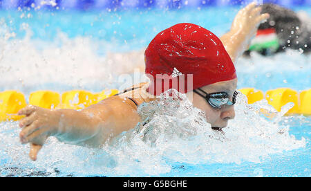 Die britische Ellen Gandy in Aktion bei ihrer 200-m-Schmetterlingshitze der Frauen im Aquatics Center im Olympic Park, London. Stockfoto