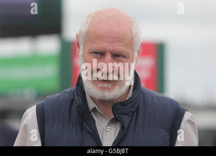 Trainer John lange vor dem Perfect Pint Anfängertreffen während des Guinness Galway Hurdle Handicap Day des Galway Summer Festivals auf der Galway Racecourse, Ballybrit. Stockfoto