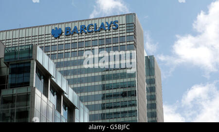 London City Stock. Eine allgemeine Ansicht des Barclays-Gebäudes in Canary Wharf, London. Stockfoto