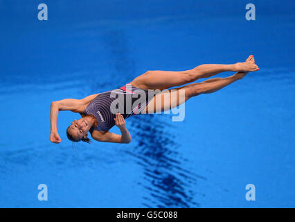 Italiens Tania Cagnotto im Einsatz während der 3-m-Springbord-Halbfinalrunde im Aquatic Center Stockfoto