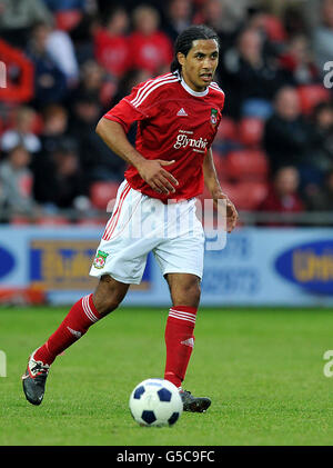 Fußball - vor der Saison freundlich - Wrexham gegen Coventry City - The Racecourse Ground. Chris Westwood, Wrexham Stockfoto