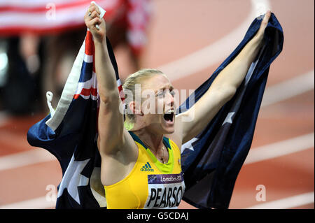 Australiens Sally Pearson feiert 100 Meter Hürden bei den Frauen Stockfoto