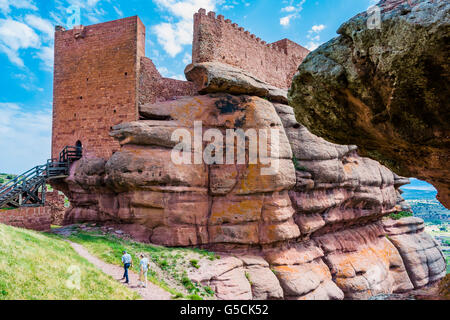 Peracense Castle ist eine Burg befindet sich in der aragonesischen Stadt Peracense, Teruel, Spanien. Stockfoto